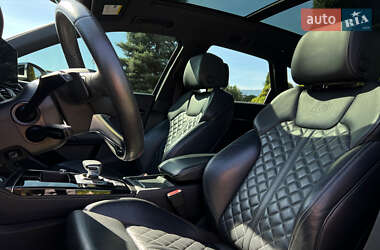Позашляховик / Кросовер Audi SQ5 2020 в 