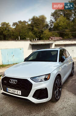 Внедорожник / Кроссовер Audi SQ5 2020 в 