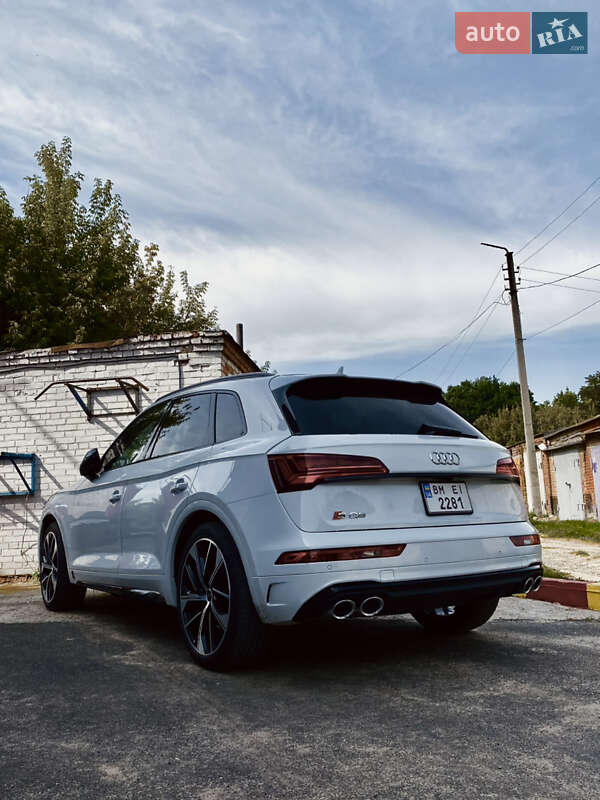 Внедорожник / Кроссовер Audi SQ5 2020 в Сумах