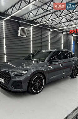 Внедорожник / Кроссовер Audi SQ5 2020 в 