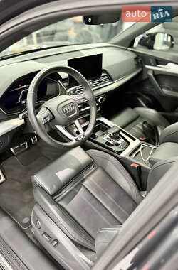 Внедорожник / Кроссовер Audi SQ5 2020 в 
