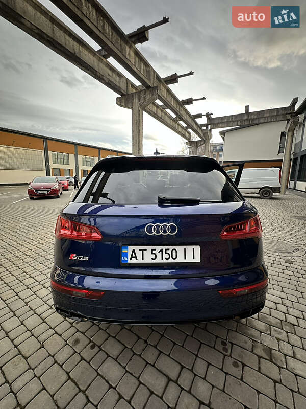 Внедорожник / Кроссовер Audi SQ5 2020 в Коломые