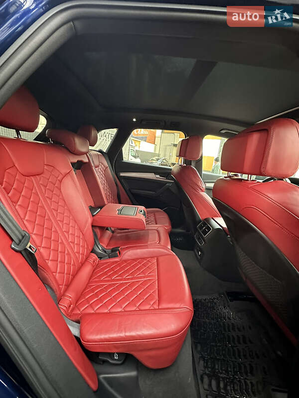 Внедорожник / Кроссовер Audi SQ5 2020 в Коломые