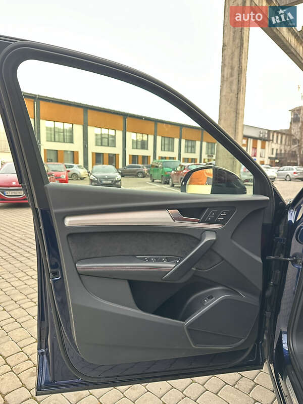 Внедорожник / Кроссовер Audi SQ5 2020 в Коломые
