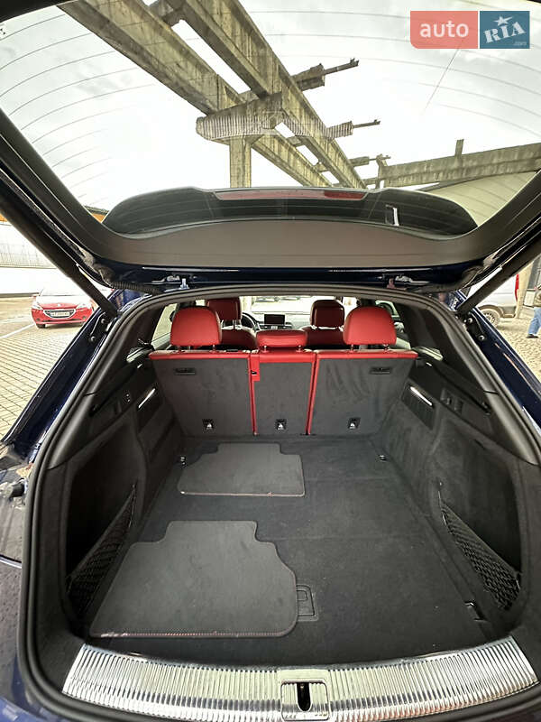 Внедорожник / Кроссовер Audi SQ5 2020 в Коломые