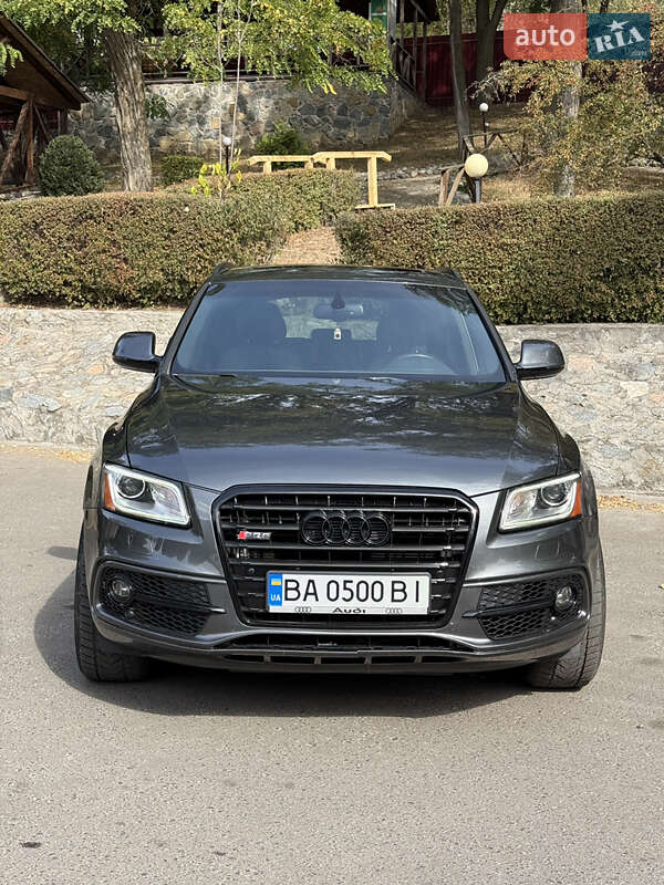 Внедорожник / Кроссовер Audi SQ5 2016 в Кропивницком