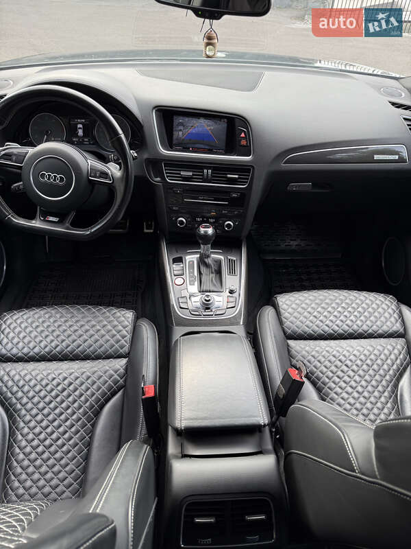 Внедорожник / Кроссовер Audi SQ5 2016 в Кропивницком