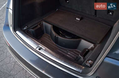 Внедорожник / Кроссовер Audi SQ5 2014 в 