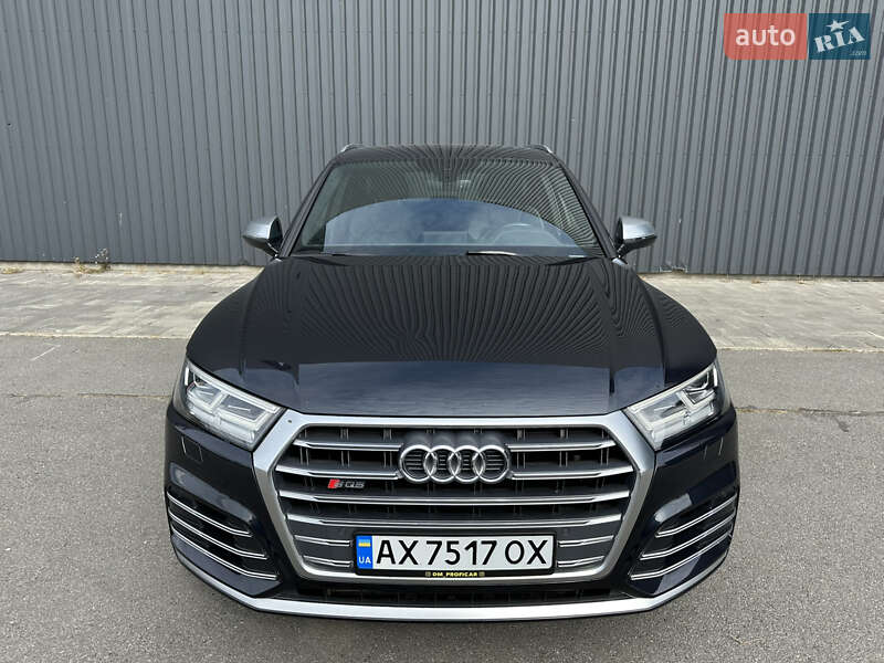 Внедорожник / Кроссовер Audi SQ5 2017 в Харькове