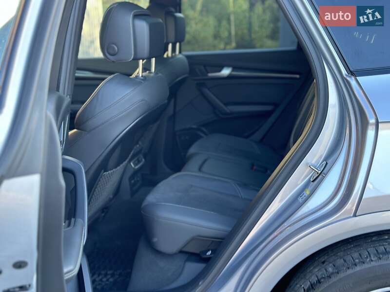 Внедорожник / Кроссовер Audi SQ5 2022 в Львове