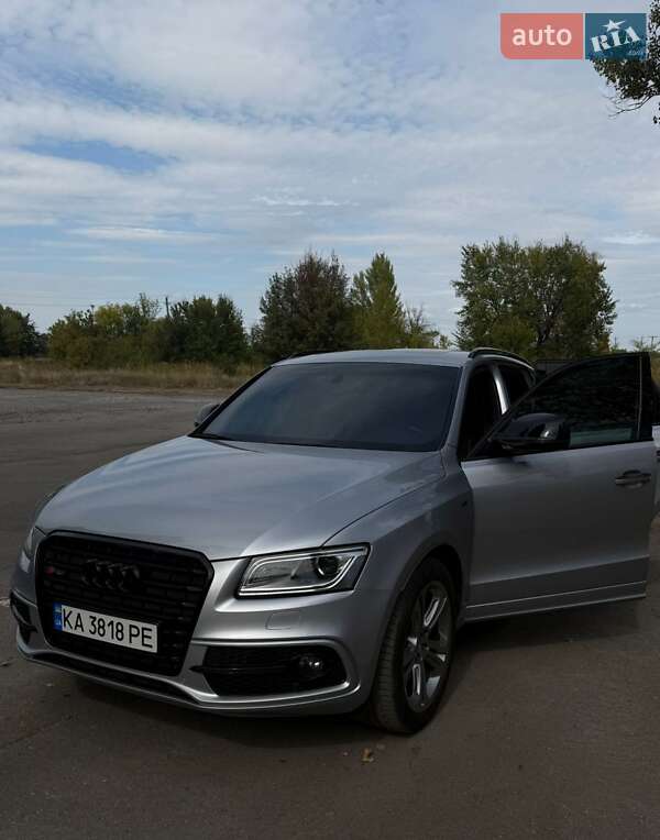 Audi SQ5 2016