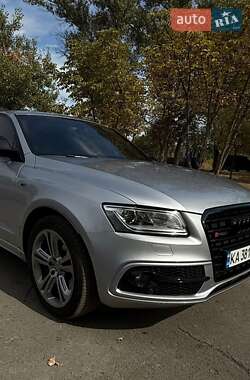 Внедорожник / Кроссовер Audi SQ5 2016 в 