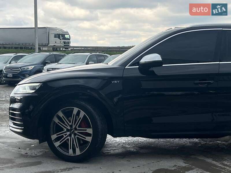 Внедорожник / Кроссовер Audi SQ5 2017 в Львове