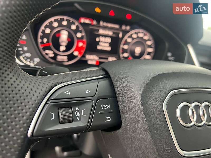 Внедорожник / Кроссовер Audi SQ5 2017 в Львове