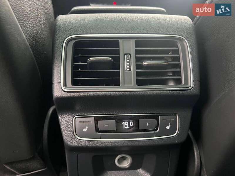 Внедорожник / Кроссовер Audi SQ5 2017 в Львове