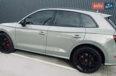 Внедорожник / Кроссовер Audi SQ5 2019 в 