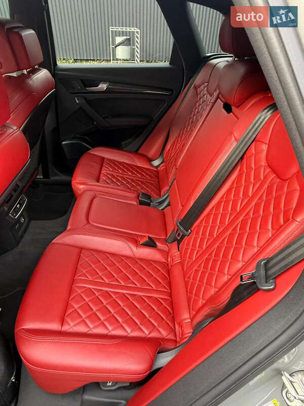 Внедорожник / Кроссовер Audi SQ5 2019 в Львове