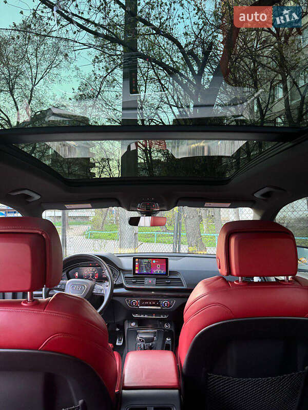 Внедорожник / Кроссовер Audi SQ5 2019 в Львове