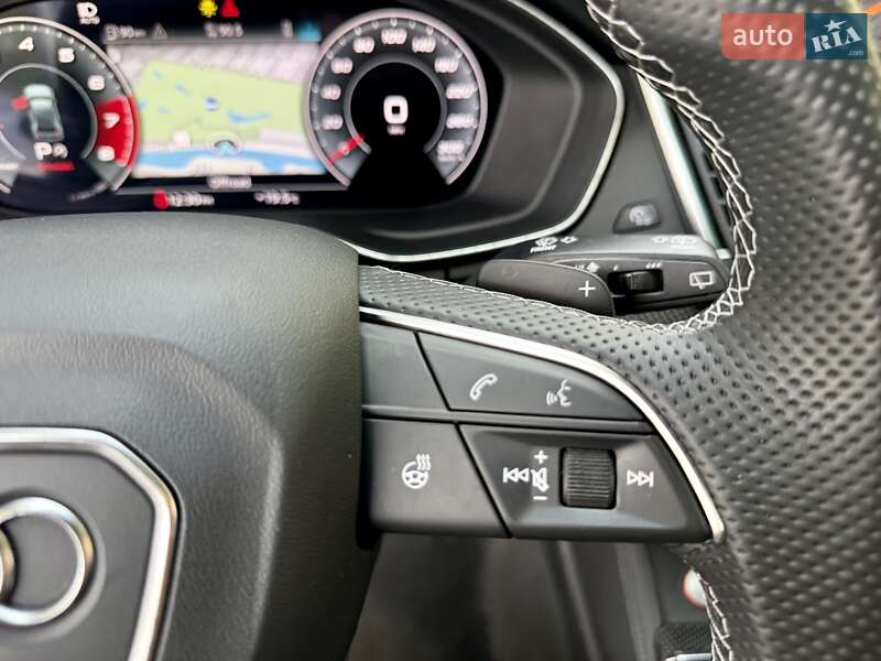 Внедорожник / Кроссовер Audi SQ5 2021 в Днепре