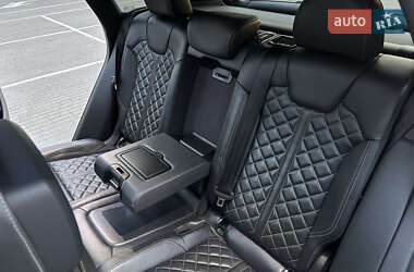 Внедорожник / Кроссовер Audi SQ5 2017 в 