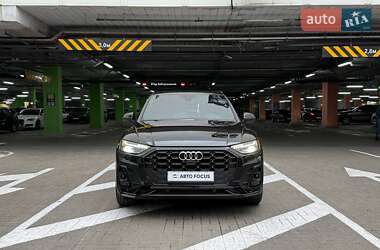 Внедорожник / Кроссовер Audi SQ5 2020 в 