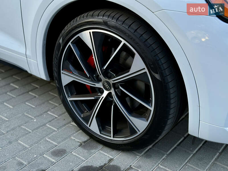 Внедорожник / Кроссовер Audi SQ5 2023 в Виннице