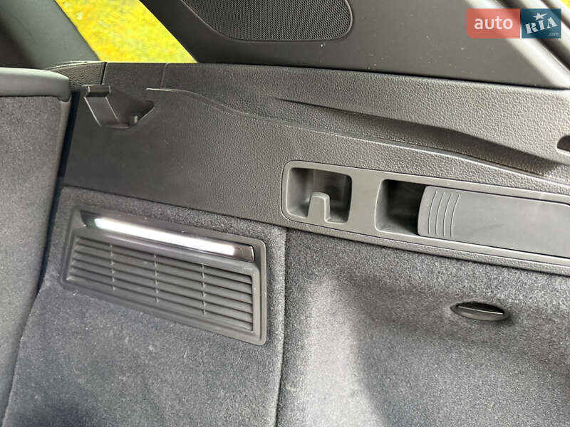 Внедорожник / Кроссовер Audi SQ5 2023 в Харькове