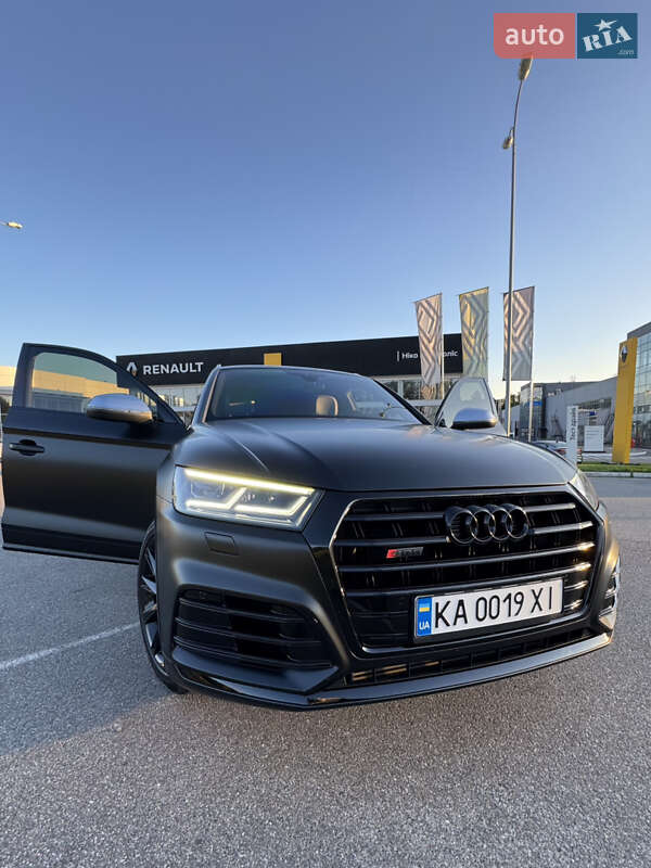 Внедорожник / Кроссовер Audi SQ5 2017 в Киеве фото 4 Внедорожник / Кроссовер Audi SQ5 2017 в Киеве