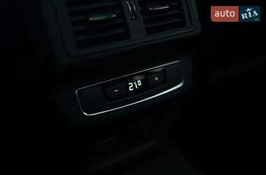 Внедорожник / Кроссовер Audi SQ5 2021 в 