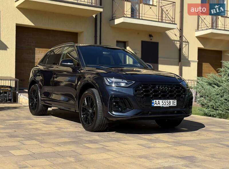 Внедорожник / Кроссовер Audi SQ5 2020 в Киеве