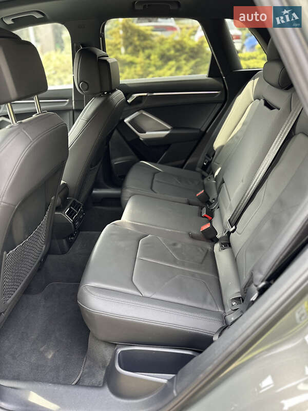 Внедорожник / Кроссовер Audi SQ5 2022 в Днепре фото 21 Внедорожник / Кроссовер Audi SQ5 2022 в Днепре