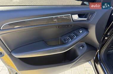 Внедорожник / Кроссовер Audi SQ5 2015 в 