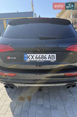 Внедорожник / Кроссовер Audi SQ5 2015 в 