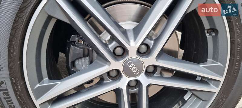 Позашляховик / Кросовер Audi SQ5 2017 в Харкові
