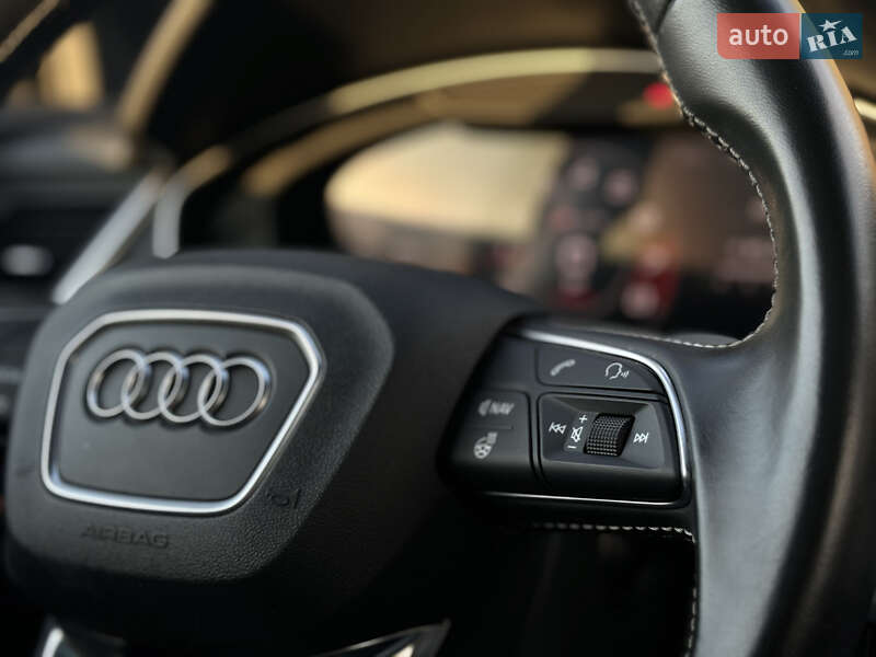 Позашляховик / Кросовер Audi SQ5 2017 в Львові фото 28 Позашляховик / Кросовер Audi SQ5 2017 в Львові