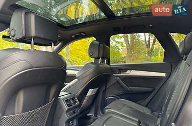 Позашляховик / Кросовер Audi SQ5 2019 в  фото 28 Позашляховик / Кросовер Audi SQ5 2019 в