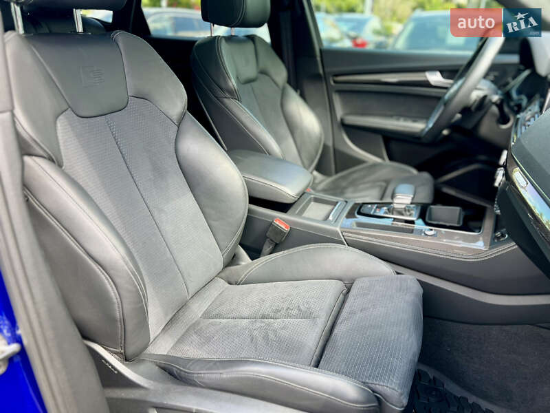 Внедорожник / Кроссовер Audi SQ5 2021 в Киеве