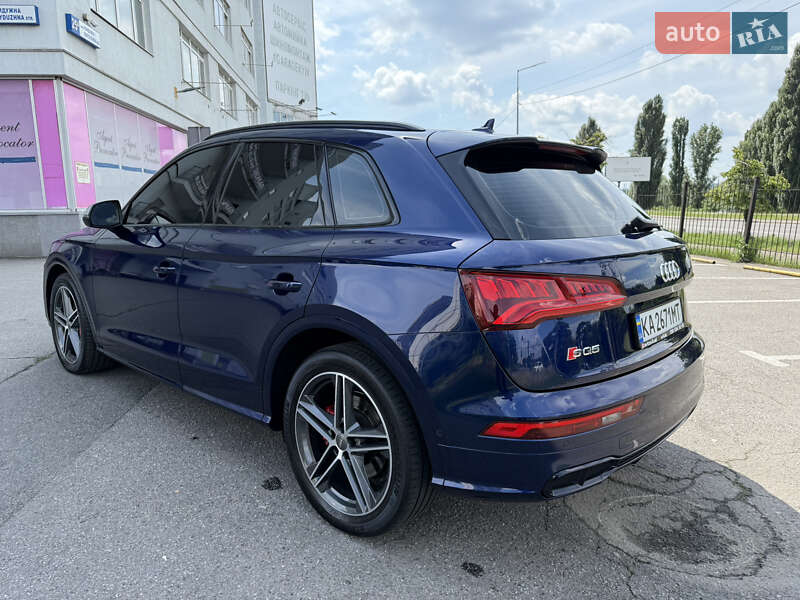 Позашляховик / Кросовер Audi SQ5 2020 в Києві фото 5 Позашляховик / Кросовер Audi SQ5 2020 в Києві