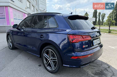Позашляховик / Кросовер Audi SQ5 2020 в  фото 5 Позашляховик / Кросовер Audi SQ5 2020 в
