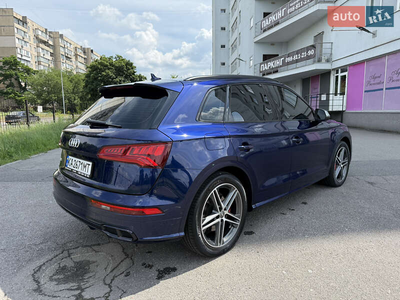 Позашляховик / Кросовер Audi SQ5 2020 в Києві фото 11 Позашляховик / Кросовер Audi SQ5 2020 в Києві