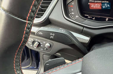 Позашляховик / Кросовер Audi SQ5 2020 в  фото 39 Позашляховик / Кросовер Audi SQ5 2020 в