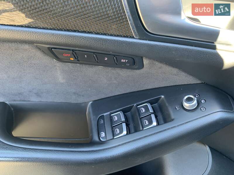 Внедорожник / Кроссовер Audi SQ5 2015 в Черновцах фото 17 Внедорожник / Кроссовер Audi SQ5 2015 в Черновцах