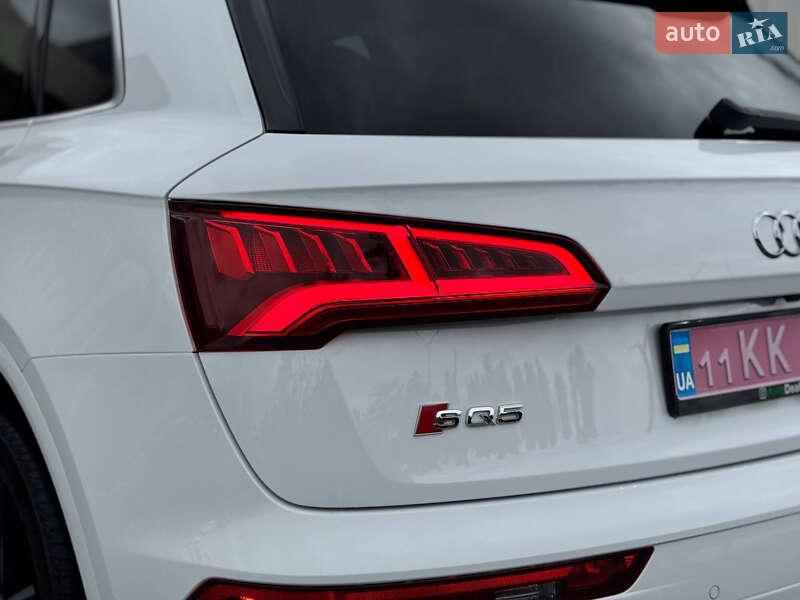 Позашляховик / Кросовер Audi SQ5 2018 в Києві фото 21 Позашляховик / Кросовер Audi SQ5 2018 в Києві