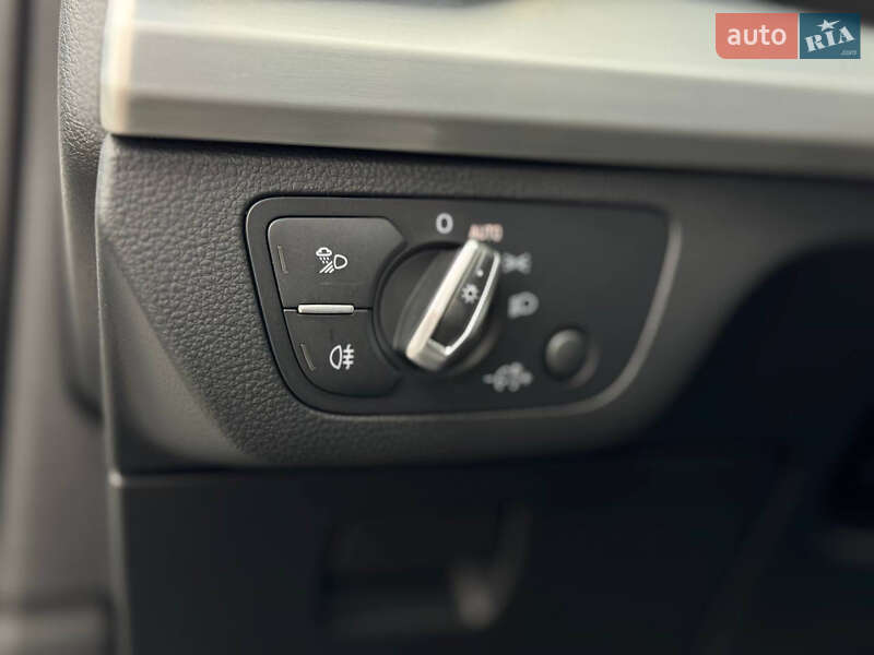 Позашляховик / Кросовер Audi SQ5 2018 в Києві фото 59 Позашляховик / Кросовер Audi SQ5 2018 в Києві