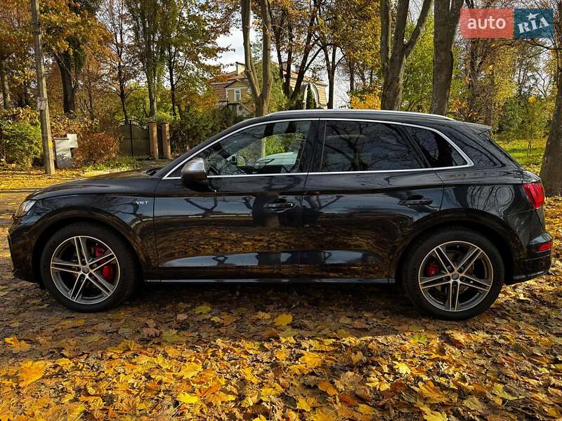 Позашляховик / Кросовер Audi SQ5 2017 в Києві фото 12 Позашляховик / Кросовер Audi SQ5 2017 в Києві