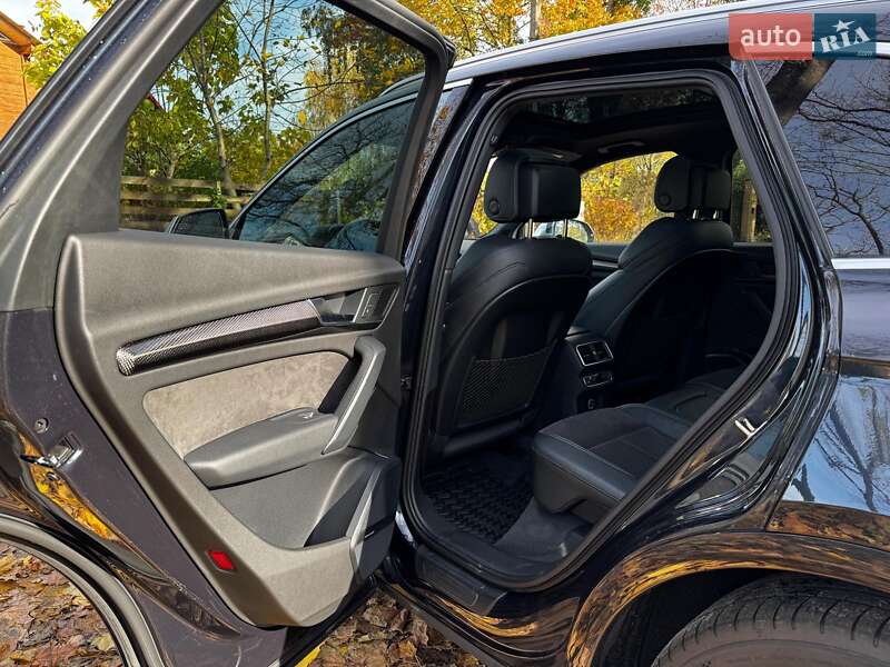 Позашляховик / Кросовер Audi SQ5 2017 в Києві фото 29 Позашляховик / Кросовер Audi SQ5 2017 в Києві