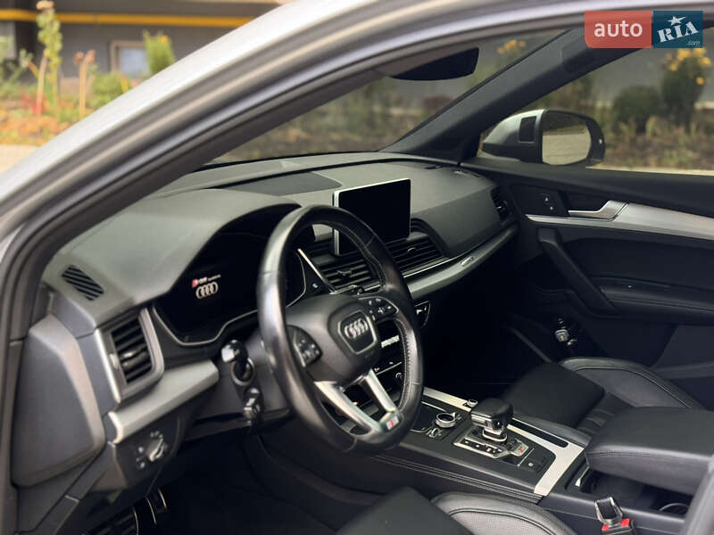Позашляховик / Кросовер Audi SQ5 2017 в Львові фото 23 Позашляховик / Кросовер Audi SQ5 2017 в Львові