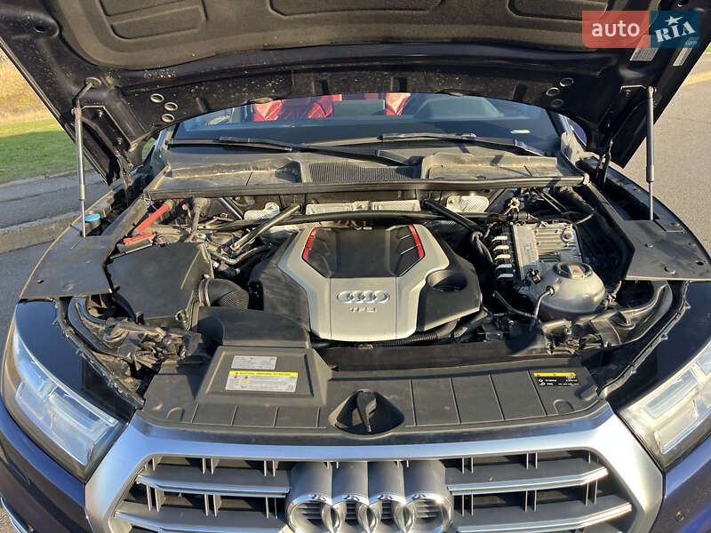 Позашляховик / Кросовер Audi SQ5 2018 в Києві фото 10 Позашляховик / Кросовер Audi SQ5 2018 в Києві