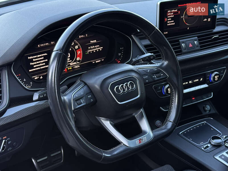 Внедорожник / Кроссовер Audi SQ5 2017 в Тернополе