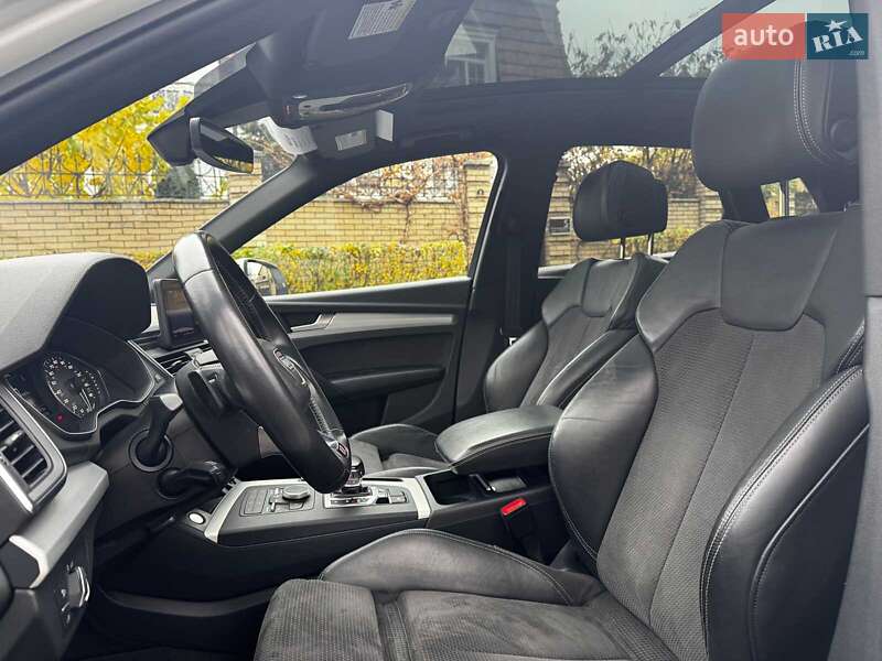 Позашляховик / Кросовер Audi SQ5 2019 в Києві фото 32 Позашляховик / Кросовер Audi SQ5 2019 в Києві